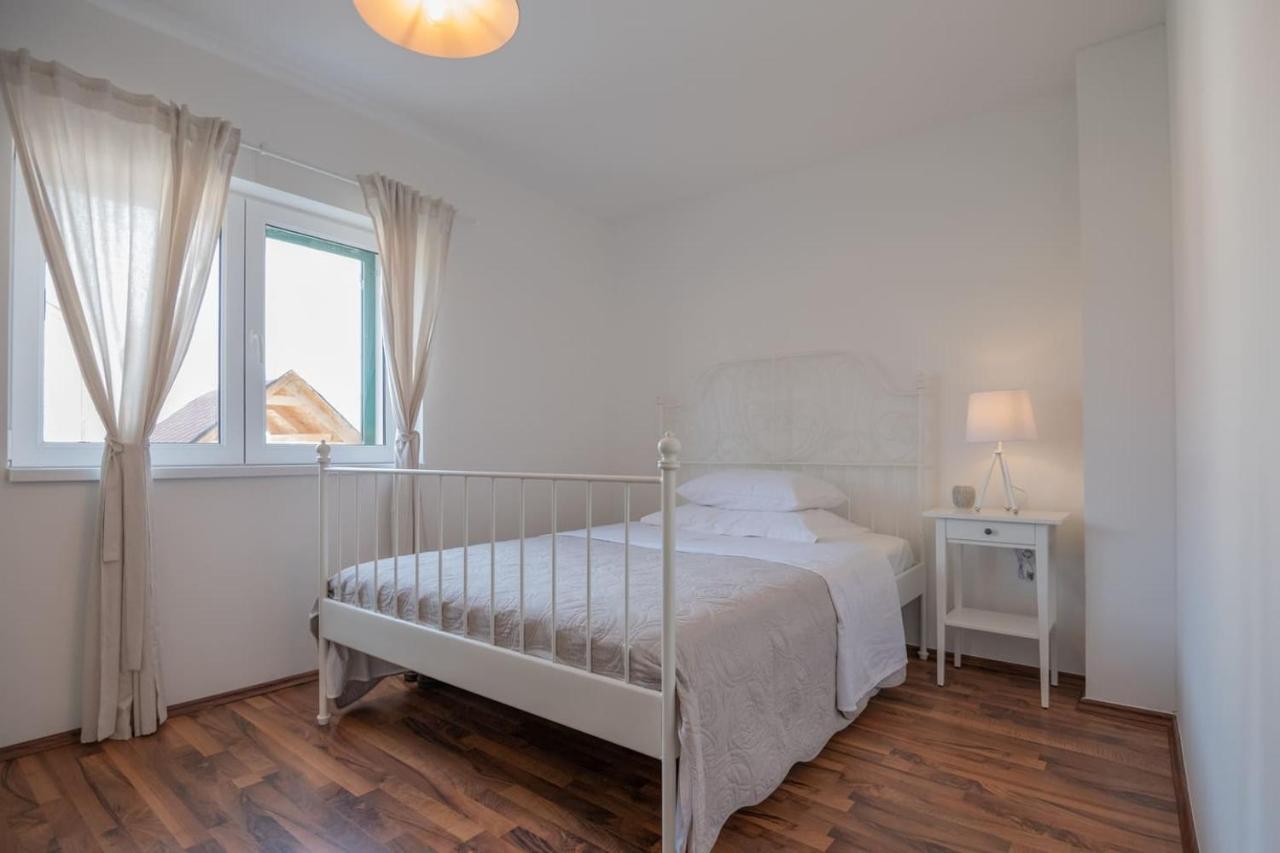 Kameni Dvori Villa Donji Proložac Екстериор снимка